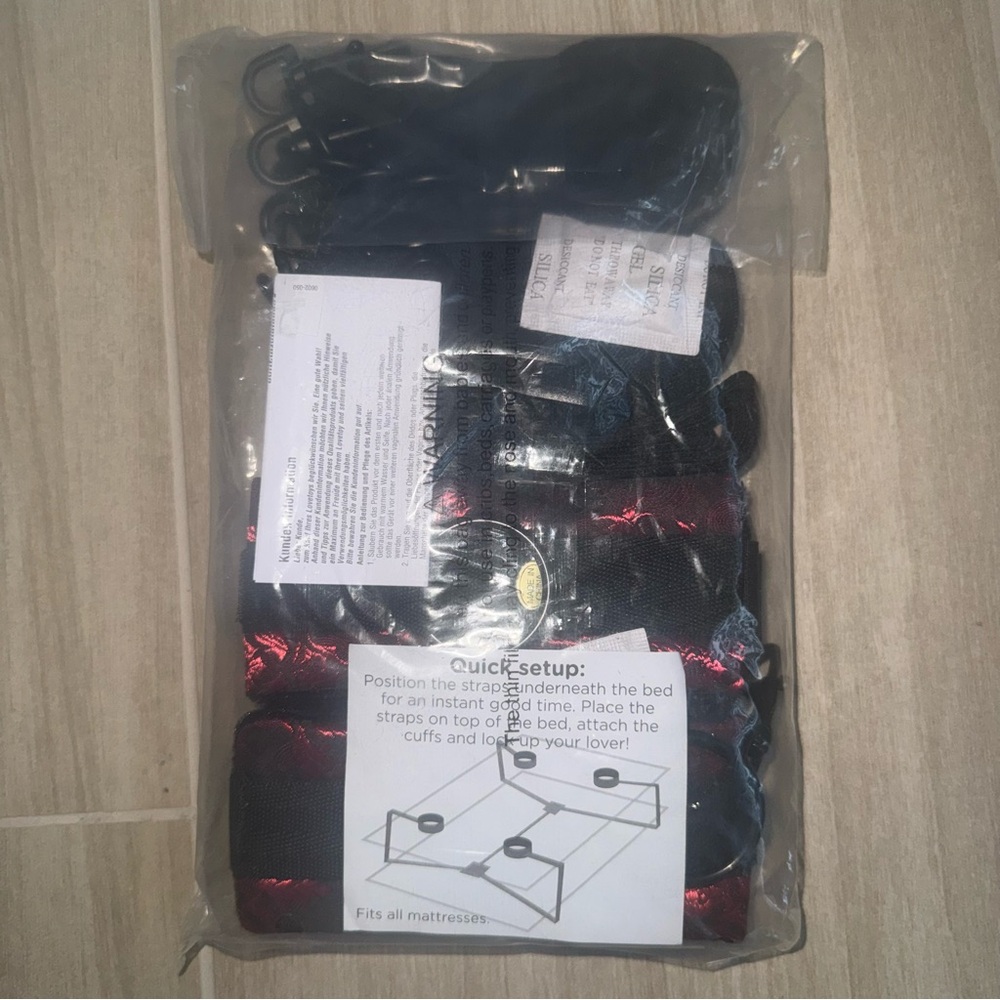 Bedroom Play Black and Red Bed Restraint System Brand New
